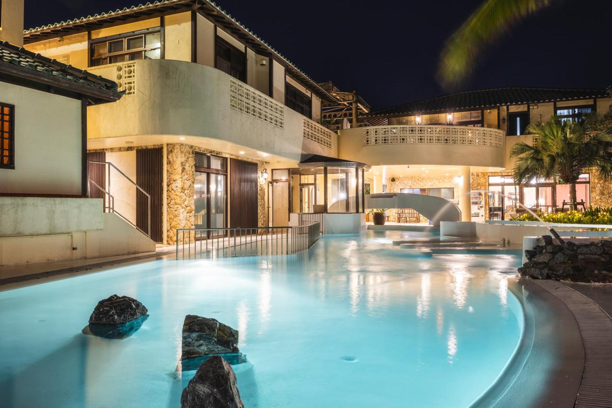 La Casa Panacea Okinawa Resort Onna Zewnętrze zdjęcie